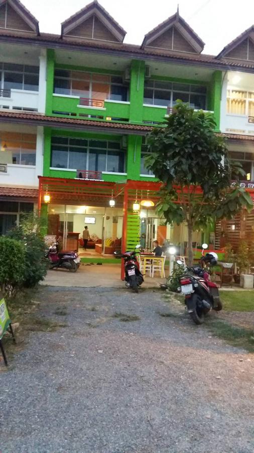 Fan Dee Hostel Ko Lanta Esterno foto