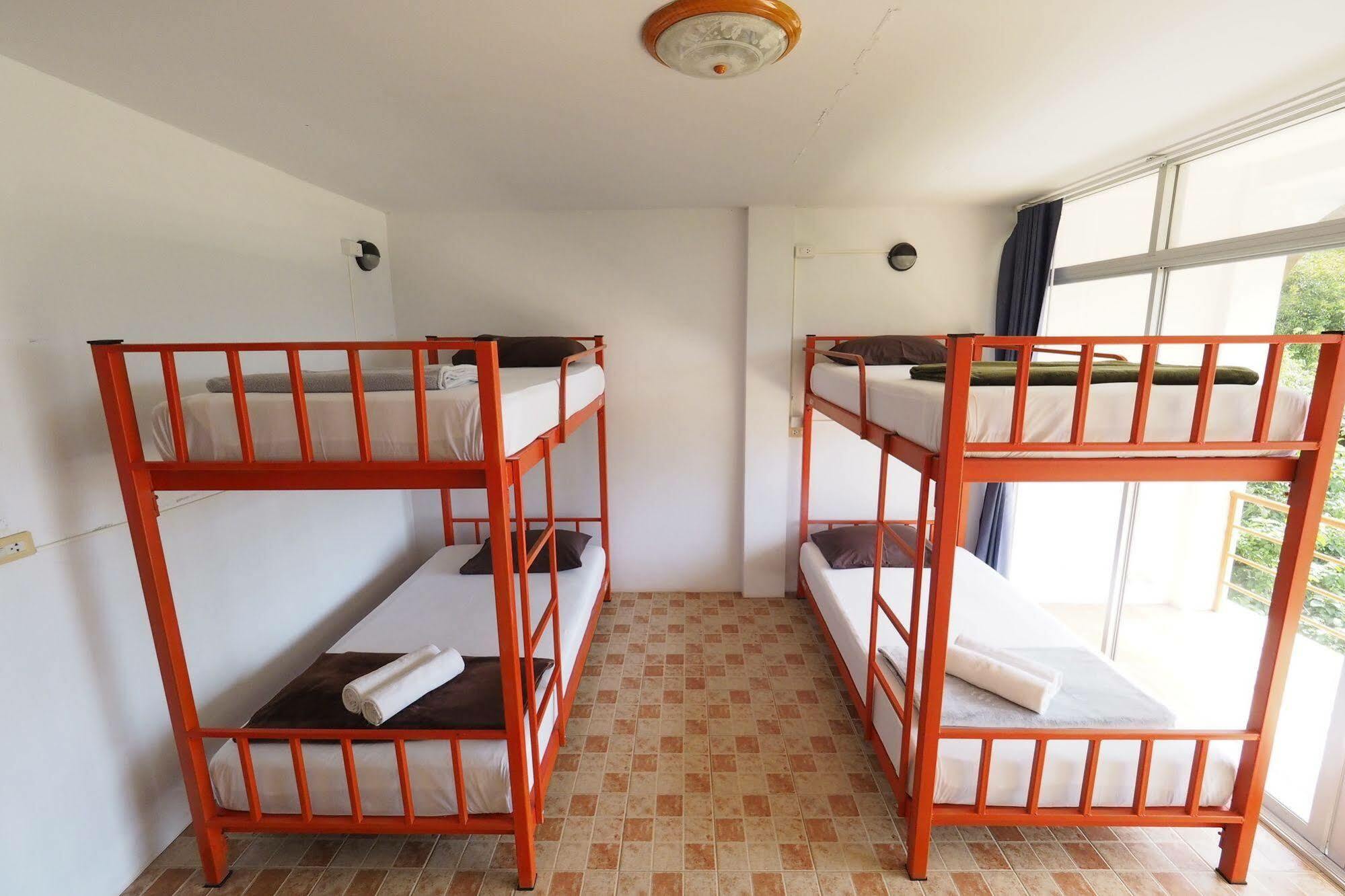 Fan Dee Hostel Ko Lanta Esterno foto