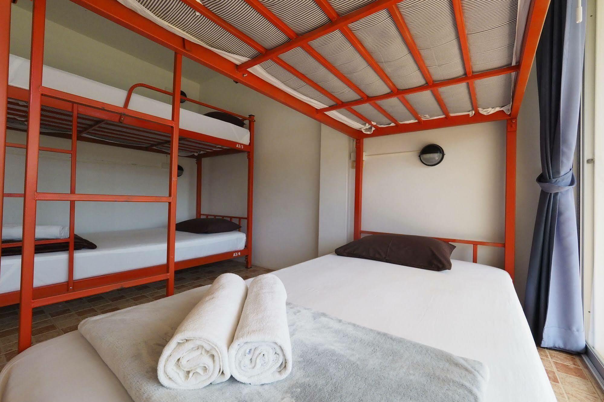 Fan Dee Hostel Ko Lanta Esterno foto