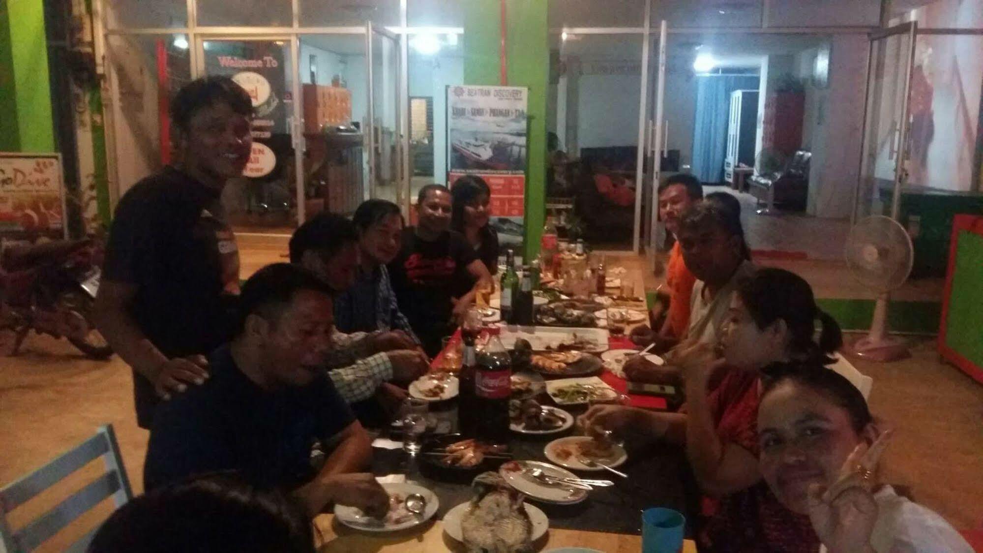 Fan Dee Hostel Ko Lanta Esterno foto